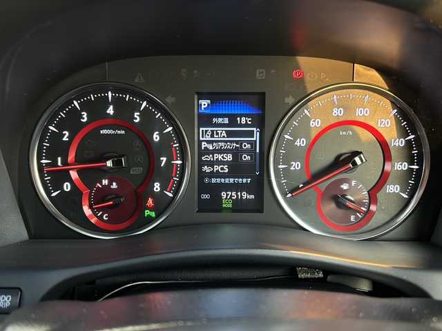 トヨタ アルファード S Cパッケージ 静岡県 2019(平31)年 9.8万km ブラック 純正ナビ/AM/FM/CD/DVD/フルセグTV/SD/Bluetooth/主要装備/・ドライブレコーダー　/・レーダークルーズコントロール　/・バックカメラ　/・ＥＴＣ　/・コーナーセンサー　/・シートヒーター　/・エアシート　/・パワーシート　/・両側パワースライドドア　/・スマートキー　/・レザーシート/・ハンドルヒーター/・シートメモリー/・オットマン/・サンルーフ/・レーンキープ/・衝突軽減システム/・横滑り防止装置/・オートハイビーム/・オートライト/・LEDヘッドライト/・フォグランプ/・プッシュスタート/・純正アルミホイール/・純正フロアマット/・オートホールド/・スペアキー/・カーテンエアバック/・SOSコール/・ステアリングリモコン