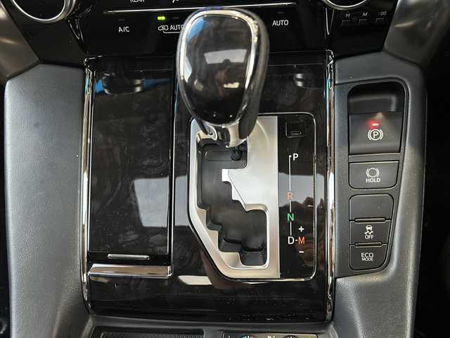 トヨタ アルファード S Cパッケージ 静岡県 2019(平31)年 9.8万km ブラック 純正ナビ/AM/FM/CD/DVD/フルセグTV/SD/Bluetooth/主要装備/・ドライブレコーダー　/・レーダークルーズコントロール　/・バックカメラ　/・ＥＴＣ　/・コーナーセンサー　/・シートヒーター　/・エアシート　/・パワーシート　/・両側パワースライドドア　/・スマートキー　/・レザーシート/・ハンドルヒーター/・シートメモリー/・オットマン/・サンルーフ/・レーンキープ/・衝突軽減システム/・横滑り防止装置/・オートハイビーム/・オートライト/・LEDヘッドライト/・フォグランプ/・プッシュスタート/・純正アルミホイール/・純正フロアマット/・オートホールド/・スペアキー/・カーテンエアバック/・SOSコール/・ステアリングリモコン