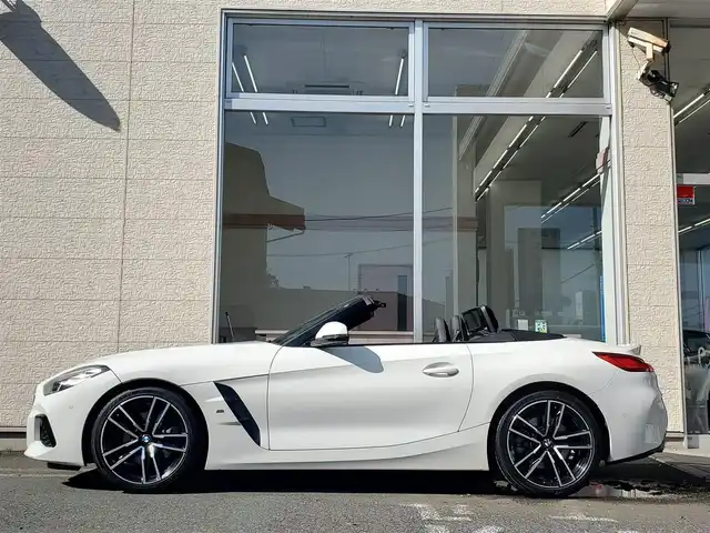 ＢＭＷ Ｚ４ sDrive20i Mスポーツ 埼玉県 2019(平31)年 1.9万km アルピンホワイトⅢ AIS検査済み/イノベーションパッケージ/OP19インチアルミホイール/OP黒レザーシート/アダプティブLEDヘッドライト/ハイビームアシスト/ヘッドアップディスプレイ/ドライビングアシスト/パーキングアシスト /アクティブクルーズコントロール/メーカーナビゲーション/バックカメラ/クリアランスソナー/ETC/ステアリングスイッチ/パドルシフト/オートホールド