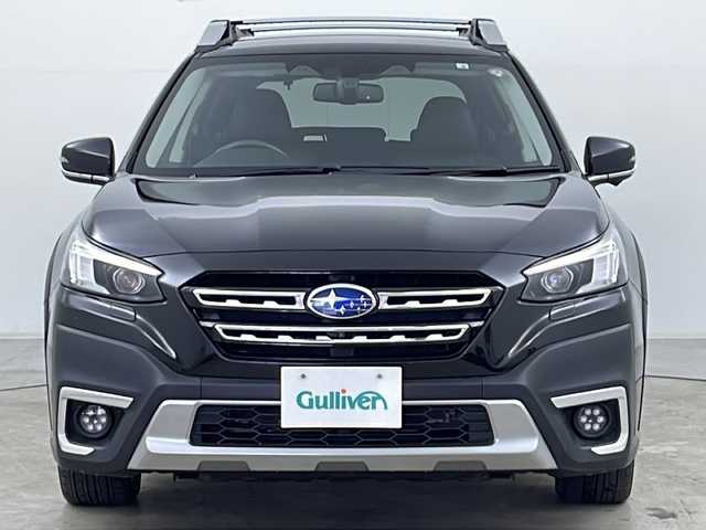 スバル アウトバック リミテッドEX 道央・札幌 2022(令4)年 3.3万km クリスタルブラックシリカ ・4WD/・純正ナビ(BT＆フルセグTV＆USB＆AUX)/・バックカメラ/・パワーバックドア/・harman kardonサラウンド/・黒レザー/・シートメモリ/・シートヒーター/・パワーシート/・アイサイト/・プリクラッシュブレーキ/・レーンキープアシスト/・レーダークルーズコントロール/・先行車発進お知らせ/・ブラインドスポット/・ステアリングヒーター/・LEDヘッドライト/・オートライト/・LEDフォグ/・スマートキー/・社外17インチアルミホイール