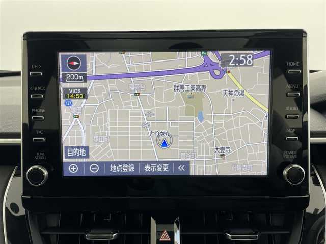 トヨタ カローラ クロス ハイブリッド Z 群馬県 2023(令5)年 1.6万km プラチナホワイトパールマイカ パノラマルーフ　純正９インチディスプレイオーディオナビ（Bluetooth/Miracast/USB/AM/FM）　バックカメラ　パワーバックドア　D+N席シートヒーター　D席パワーシート　ETC　AC１００V　トヨタセーフティセンス　プリクラッシュセーフティ　レーントレーシングアシスト　パーキングサポートブレーキ　クリアランスソナー　ロードサインアシスト　レーダークルーズコントロール　オートハイビーム　プッシュスタート　スマートキー　電動パーキングブレーキ　社外アルミホイール付スタッドレスタイヤ積込　ワンオーナー