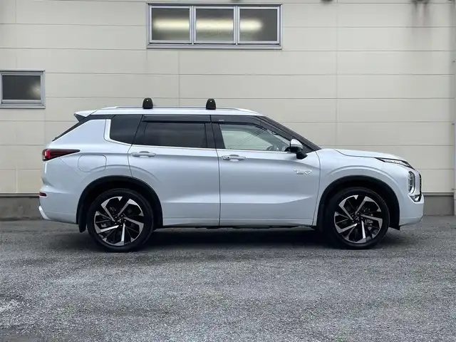 三菱 アウトランダー ＰＨＥＶ