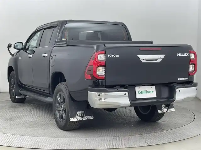 トヨタ ハイラックス Z 道央・札幌 2023(令5)年 1.6万km アティチュードブラックマイカ ・パートタイム4WD/・ワンオーナー/・純正ナビ/（AM/FM/CD/DVD/Bluetooth/TV）/・バックカメラ/・前後コーナーセンサー/・衝突被害軽減ブレーキ/・レーダークルーズコントロール/・レーンキープアシスト/・純正ETC/・ダウンヒルアシスト/・リアデフロック/・パワーヒーター/・ワイパーデアイサー/・オートライト/・LEDヘッドライト/・フォグランプ/・リアフォグランプ/・スマートキー/・プッシュスタート/・純正17インチアルミホイール/・ウィンカーミラー