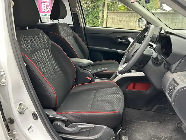 トヨタ ライズ Z 埼玉県 2020(令2)年 4.3万km シャイニングホワイトパール ワンオーナー/純正ディスプレイオーディオ(TV/AM/FM/BT/Apple CarPlay)/アダプティブクルーズコントロール/・車間制御/・低速制御/レーンキープコントロール/SMART STOP/ブラインドスポットモニター/リヤクロストラフィックアラート/パノラミックビューモニター/アダプティブドライビングビーム/ビルドインETC2.0/前後ドラレコ/全方位カメラ/プッシュスタート/スマートキー×2/前席ヒートシーター/純正フロアマット/純正ドアバイザー/純正アルミホイール/TRDフルエアロ/電動格納ミラー/後席エアバッグ/車両/ディスプレイオーディオ　取扱説明書/保証書