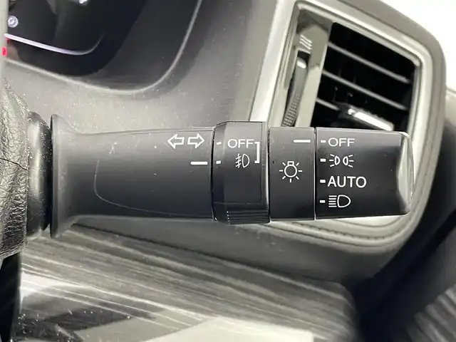 ホンダ オデッセイ アブソルート EX 埼玉県 2014(平26)年 5.2万km クリスタルブラックパール 純正９インチナビ　バックカメラ　衝突被害軽減装置　地デジＴＶ　両側パワースライドドア　ＬＥＤヘッドライト　クルーズコントロール　ドライブレコーダー　ビルトインＥＴＣ　プッシュスタート　スマートキー