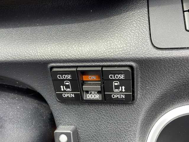トヨタ シエンタ ハイブリッド G クエロ 新潟県 2019(令1)年 7.3万km コバルトブルーメタリック 純正メモリナビ/Bluetooth/フルセグ/前席シートヒーター/ステアリングヒーター/両側パワースライド/電各ミラー/バックモニター/コーナーセンサー/ETC/ドライブレコーダー/ステアリングスイッチ/純正フロアマット/スマートキー/オートマチックハイビーム/ハーフレザーシート/衝突軽減/レーンキープアシスト