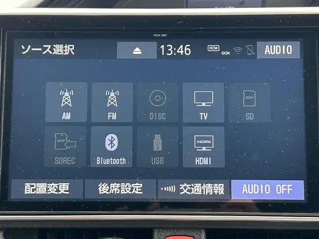 トヨタ ノア Si ダブルバイビーⅡ 福岡県 2019(平31)年 4.3万km ブラック MODELLISTAエアロ（フロント、サイド）/純正10インチメモリナビ【NSZN-Z68T】/　（FM/AM/HDMI/CD/DVD/Bluetooth/フルセグTV）/バックカメラ/純正12インチフリップダウンモニター(リモコン付)【V12T-R68C】/トヨタセーフティーセンス/・プリクラッシュセーフティー/・レーントレーシングサポート/・レーダークルーズコントロール/・レーンディパーチャーアラート/・オートマッチックハイビーム/・パーキングサポートブレーキ/・先行車発進アラーム/クリアランスソナー/横滑り防止装置/盗難防止装置/オートライト/純正16インチアルミホイール/黒ハーフレザーシート/両側パワースライドドア/ナビ連動純正ドライブレコーダー【DRT-C68A】/ビルトインETC/アイドリングストップ/ドアバイザー/プッシュスタート/純正フロアマット/ISOFIX/2.1A電源プラグ×2/スペアキー×1/保証書/取扱説明書/ナビ取扱説明書/ETC取扱説明書