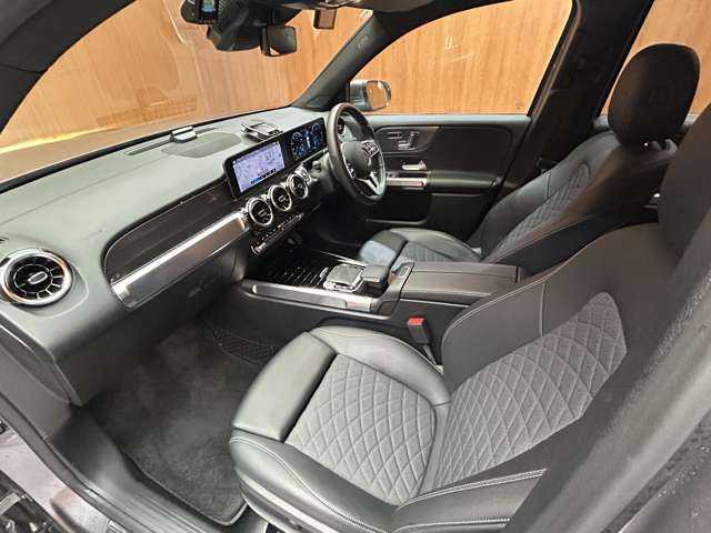 メルセデス・ベンツ ＧＬＢ２００ｄ 千葉県 2020(令2)年 2.6万km マウンテングレー ＲＳＰ　/純正ナビ　/３６０°カメラ　/ＡＣＣ　/ＢＳＭ　/ハーフレザーシート　/シートヒーター　/パワーシート　/ＬＥＤヘッドライト　/オートライト　/電動リアゲート　/ドライブレコーダー　/純正１８インチＡＷ