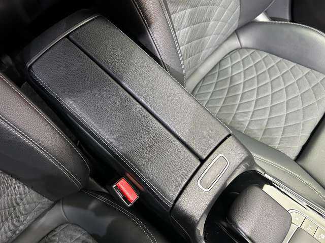 メルセデス・ベンツ ＧＬＢ２００ｄ 千葉県 2020(令2)年 2.6万km マウンテングレー ＲＳＰ　/純正ナビ　/３６０°カメラ　/ＡＣＣ　/ＢＳＭ　/ハーフレザーシート　/シートヒーター　/パワーシート　/ＬＥＤヘッドライト　/オートライト　/電動リアゲート　/ドライブレコーダー　/純正１８インチＡＷ