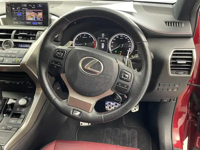 レクサス ＮＸ 200t Fスポーツ 愛知県 2015(平27)年 6.8万km レッドマイカクリスタルシャイン 三眼LEDヘッドライト/純正ナビ（フルセグ、CD、DVD、Bluetooth）/Bカメラ/ETC2.0/シートヒーター、エアシート（D+N)/ハンドルヒーター/パワーシート（D+N)/ドラレコ前方/本革シート/100V電源/パワーバックドア/オートライト/USB/電子パーキング/オートホールド/フォグライト/社外フロアマット/純正アルミホイール/スマートキー/横滑り防止装置