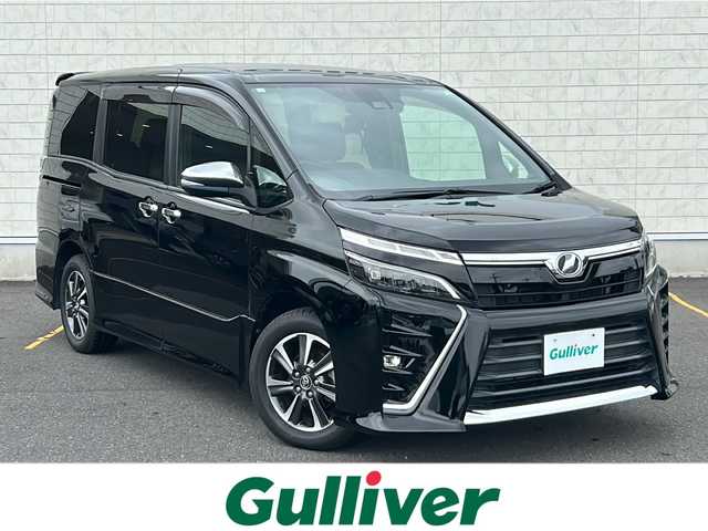 トヨタ ヴォクシー ZS 茨城県 2018(平30)年 7.6万km ブラック 純正エアロ/純正ナビ　CD/DVD/ワンセグ　後席用モニター/バックカメラ　/両側パワスラ/LEDオートライト/クルコン/アイドリングストップ/スマートキー/ETC2.0