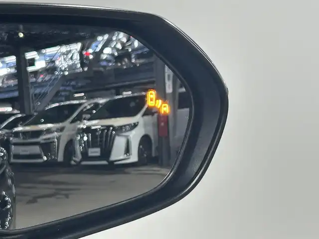 トヨタ カローラツーリング ハイブリッド ダブルバイビー 大阪府 2020(令2)年 2.7万km ブラックマイカ ディプレイオーディオ（ナビ有／ＣＤ／ＤＶＤ／Ｂｌｕｅｔｏｏｔｈ）　ＢＳＭ　衝突軽減　レーンアシアスト　レーダークルーズ　バックカメラ　オートホールド　クリアランスソナー　ビルトインＥＴＣ　ドラレコ