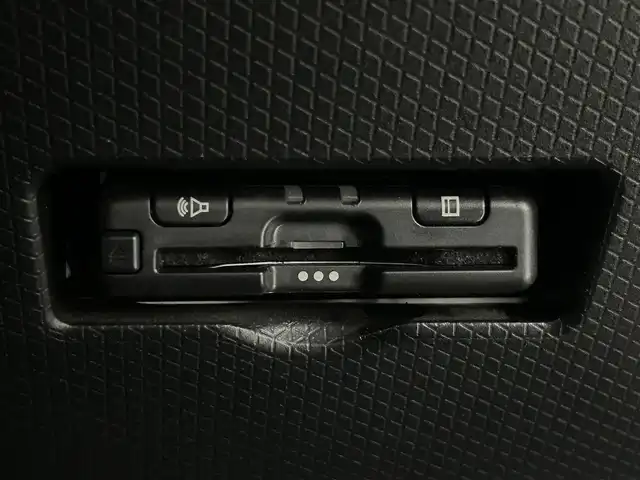ダイハツ タント カスタム RS 埼玉県 2023(令5)年 1.8万km ブラックマイカメタリック ナビ　フルセグ　ETC　スマートアシスト　全方位カメラ　シートヒーター　両側パワスラ　LEDオートライト　コーナーセンサー　アイドリングストップ　純正AW15インチ　スペアキー　ドラレコ
