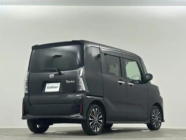 ダイハツ タント カスタム RS 埼玉県 2023(令5)年 1.8万km ブラックマイカメタリック ナビ　フルセグ　ETC　スマートアシスト　全方位カメラ　シートヒーター　両側パワスラ　LEDオートライト　コーナーセンサー　アイドリングストップ　純正AW15インチ　スペアキー　ドラレコ