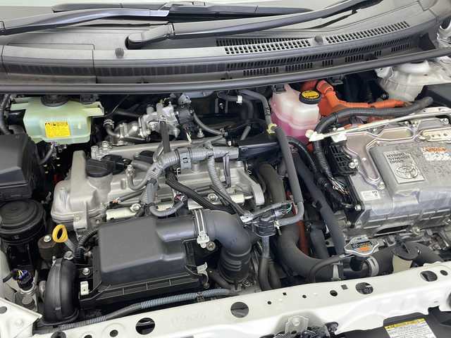 トヨタ アクア G 宮城県 2016(平28)年 4万km ライムホワイトパールクリスタルシャイン 禁煙車/純正ナビ/（BT/AM/FM/フルセグTV）/スマートエントリーパッケージ/純正15インチアルミホイール/純正フロアマット/バックカメラ/ETC/クルーズコントロール/スマートキー/プッシュボタン/スペアキー有/トヨタセーフティセンス/ABS/衝突被害軽減システム/横滑り防止装置/オートライト/オートマチックハイビーム/LEDヘッドライト/レベライザー