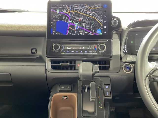トヨタ シエンタ Z 福岡県 2023(令5)年 1.3万km アーバンカーキ モデリスタエアロ/モデリスタ15インチアルミホイール/純正ディスプレイナビゲーション/フルセグテレビ/バックカメラ/両側パワースライドドア/ブランドスポットモニター/オートハイビーム/レーダークルーズコントロール/オートドアミラー/ETC2.0/リアサンシェード/スマートキー/プッシュスタートエンジン/リアサーキュレーター/LEDヘッドライト