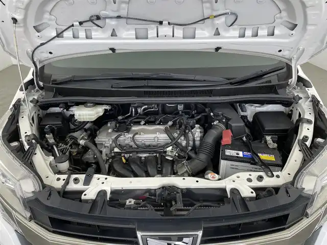 トヨタ ノア Si ダブルバイビーⅡ 大分県 2019(平31)年 7.6万km ホワイトパールクリスタルシャイン 純正9インチメモリナビ/(CD/DVD/BT/フルセグTV)/純正フリップダウンモニター/バックカメラ/両側パワースライドドア/ハーフレザーシート/スマートキー/プッシュスタート/ETC/電格ミラー/ウィンカーミラー/オートライト/フォグランプ/LEDヘッドライト/クルーズコントロール/クリアランスソナー/ドライブレコーダー/ステアリングスイッチ/革巻きステリング/純正16インチアルミホイール/ドアバイザー/フロアマット