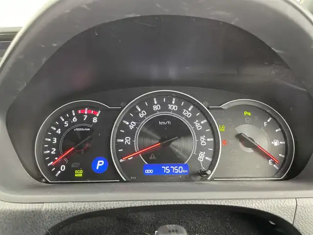 トヨタ ノア Si ダブルバイビーⅡ 大分県 2019(平31)年 7.6万km ホワイトパールクリスタルシャイン 純正9インチメモリナビ/(CD/DVD/BT/フルセグTV)/純正フリップダウンモニター/バックカメラ/両側パワースライドドア/ハーフレザーシート/スマートキー/プッシュスタート/ETC/電格ミラー/ウィンカーミラー/オートライト/フォグランプ/LEDヘッドライト/クルーズコントロール/クリアランスソナー/ドライブレコーダー/ステアリングスイッチ/革巻きステリング/純正16インチアルミホイール/ドアバイザー/フロアマット