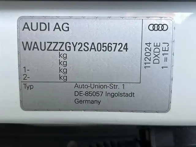 アウディ アウディ Ａ３ SB 30TFSI アドバンスド 茨城県 2025(令7)年 0.3万km グレイシアホワイトメタリック ワンオーナー/純正ナビ/・Applecarplay/・バックカメラ/・フルセグTV/パーキングアシスト/純正ドラレコ前後/アイドリングストップ/クルーズコントロール/シートヒーターD＋N席/パワーシートD＋N席/レーンキープアシスト/オートマチックハイビーム/置くだけ充電器/ETC2.0