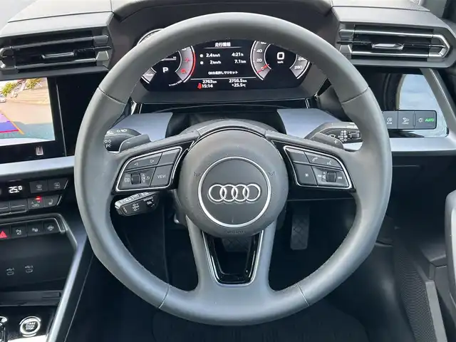 アウディ アウディ Ａ３ SB 30TFSI アドバンスド 茨城県 2025(令7)年 0.3万km グレイシアホワイトメタリック ワンオーナー/純正ナビ/・Applecarplay/・バックカメラ/・フルセグTV/パーキングアシスト/純正ドラレコ前後/アイドリングストップ/クルーズコントロール/シートヒーターD＋N席/パワーシートD＋N席/レーンキープアシスト/オートマチックハイビーム/置くだけ充電器/ETC2.0