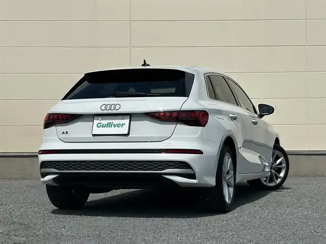 アウディ アウディ Ａ３ SB 30TFSI アドバンスド 茨城県 2025(令7)年 0.3万km グレイシアホワイトメタリック ワンオーナー/純正ナビ/・Applecarplay/・バックカメラ/・フルセグTV/パーキングアシスト/純正ドラレコ前後/アイドリングストップ/クルーズコントロール/シートヒーターD＋N席/パワーシートD＋N席/レーンキープアシスト/オートマチックハイビーム/置くだけ充電器/ETC2.0