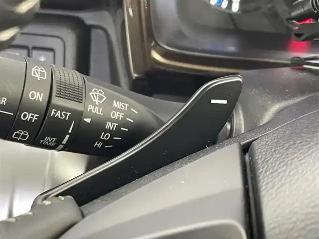 スズキ クロスビー HYBRID MZ 埼玉県 2024(令6)年 0.5万km タフカーキパールメタリック/ホワイト2トーン セーフティサポート　社外ナビ　全方位モニター　ＥＴＣ　３６０度ドライブレコーダー　レーダークルーズコントロール　シートヒーター　パドルシフト　純正アルミホイール　オートライト　ＬＥＤヘッドライト　ＴＶ