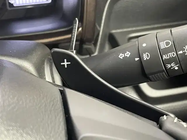 スズキ クロスビー HYBRID MZ 埼玉県 2024(令6)年 0.5万km タフカーキパールメタリック/ホワイト2トーン セーフティサポート　社外ナビ　全方位モニター　ＥＴＣ　３６０度ドライブレコーダー　レーダークルーズコントロール　シートヒーター　パドルシフト　純正アルミホイール　オートライト　ＬＥＤヘッドライト　ＴＶ