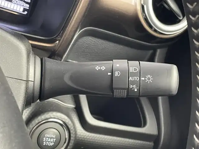 スズキ クロスビー HYBRID MZ 埼玉県 2024(令6)年 0.5万km タフカーキパールメタリック/ホワイト2トーン セーフティサポート　社外ナビ　全方位モニター　ＥＴＣ　３６０度ドライブレコーダー　レーダークルーズコントロール　シートヒーター　パドルシフト　純正アルミホイール　オートライト　ＬＥＤヘッドライト　ＴＶ