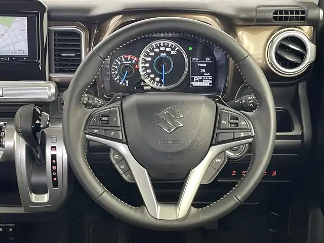 スズキ クロスビー HYBRID MZ 埼玉県 2024(令6)年 0.5万km タフカーキパールメタリック/ホワイト2トーン セーフティサポート　社外ナビ　全方位モニター　ＥＴＣ　３６０度ドライブレコーダー　レーダークルーズコントロール　シートヒーター　パドルシフト　純正アルミホイール　オートライト　ＬＥＤヘッドライト　ＴＶ