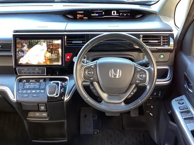 ホンダ ステップワゴン スパーダ eHEV G EXホンダS 大阪府 2021(令3)年 6.2万km 紺 ワンオーナー/純正10インチインターナビ・フルセグTV・CD・/　　　DVD・Bluetooth・HDMI・USB・SD/純正フリップダウンモニター/両側パワースライドドア/純正ドライブレコーダー/ホンダセンシング/スマートキー/バックカメラ/わくわくゲート/ビルトインETC2.0/前席シートヒーター/LEDフォグランプ/LEDオートヘッドライト/電動パーキングブレーキ/電動格納ウインカーミラー/コンフォートビューパッケージ/純正16インチアルミホイール/R4.5.6.7年ディーラー点検記録簿有