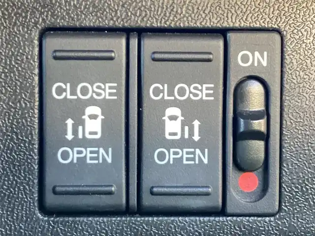 ホンダ ステップワゴン スパーダ eHEV G EXホンダS 大阪府 2021(令3)年 6.2万km 紺 ワンオーナー/純正10インチインターナビ・フルセグTV・CD・/　　　DVD・Bluetooth・HDMI・USB・SD/純正フリップダウンモニター/両側パワースライドドア/純正ドライブレコーダー/ホンダセンシング/スマートキー/バックカメラ/わくわくゲート/ビルトインETC2.0/前席シートヒーター/LEDフォグランプ/LEDオートヘッドライト/電動パーキングブレーキ/電動格納ウインカーミラー/コンフォートビューパッケージ/純正16インチアルミホイール/R4.5.6.7年ディーラー点検記録簿有