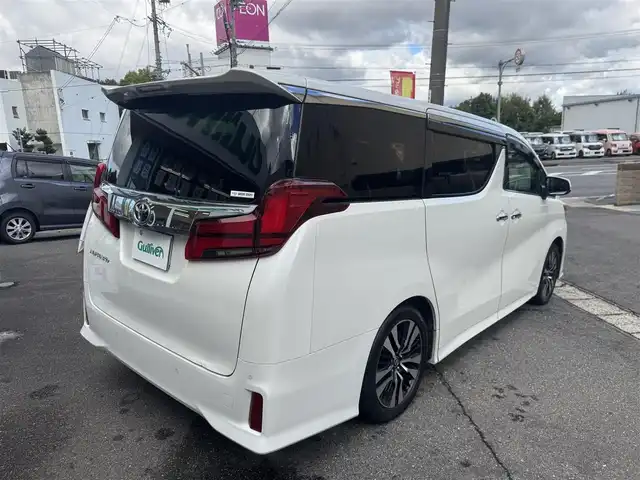 トヨタ アルファード S Cパッケージ 愛知県 2020(令2)年 10.4万km ホワイトパールクリスタルシャイン ユーザー買取車/取説/手帳/保証書/Wサンルーフ/純正ナビ/フルセグTV 走行中視聴OK/黒革シート/純正12.1型リヤフィリップダウンモニター/レーダークルコン/デジタルインナーミラー/両側パワースライドドア/D.N席パワーシート/3眼LEDヘッド/AHB ビルトインETC/黒木目調コンビハンドル/ステアリングヒーター/BSM/車検R9.6.14まで有　バックドアパワーゲート