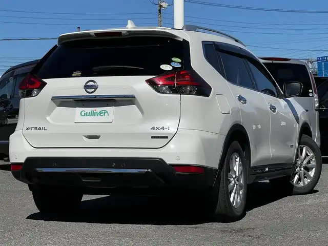 日産 エクストレイル ハイブリッド 20Xi 道央・札幌 2020(令2)年 10.6万km ブリリアントホワイトパール ４WD/純正SDナビ/AUX/DVD/SD/フルセグ/プロパイロット/衝突被害軽減ブレーキ/横滑り防止装置/インテリジェントクルーズコントロール/ダウンヒルアシストコントロール/グリップコントロール/クリアランスソナー/バックカメラ/フロントカメラ/サイドカメラ/全方位カメラ/アラウンドビューモニター/ビルトインETC/アイドリングストップ/パワーバックドア/全席シートヒーター/レザーシート/革巻きステアリング/ステアリングリモコン/電動パーキング/オートブレーキホールド/デジタルインナーミラー/プッシュスタート/スマートキー/LEDヘッドライト/オートライト/フォグランプ/ヘッドライトレベライザー/電動格納ミラー/ドアバイザー/純正フロアマット/スペアキー/ルーフレール