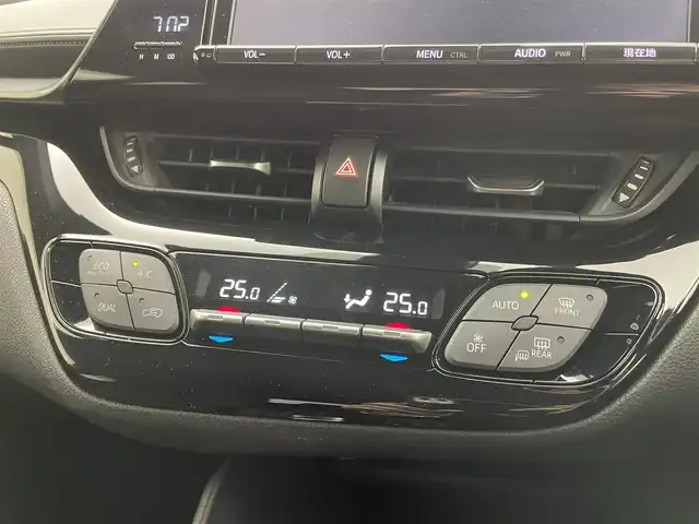 トヨタ Ｃ－ＨＲ S LEDパッケージ 埼玉県 2018(平30)年 4.9万km メタルストリームM ＴＲＤエアロ　純正９インチナビ　バックカメラ　ビルトインＥＴＣ　セーフティセンス　レーダークルーズコントロール　純正アルミホイール　スマートキー　オートハイビーム　ＬＥＤヘッドライト　地デジフルセグ