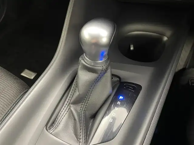 トヨタ Ｃ－ＨＲ S LEDパッケージ 埼玉県 2018(平30)年 4.9万km メタルストリームM ＴＲＤエアロ　純正９インチナビ　バックカメラ　ビルトインＥＴＣ　セーフティセンス　レーダークルーズコントロール　純正アルミホイール　スマートキー　オートハイビーム　ＬＥＤヘッドライト　地デジフルセグ