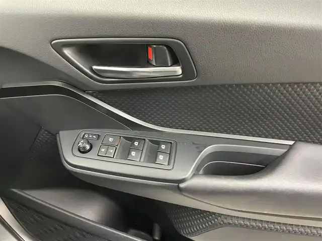トヨタ Ｃ－ＨＲ S LEDパッケージ 埼玉県 2018(平30)年 4.9万km メタルストリームM ＴＲＤエアロ　純正９インチナビ　バックカメラ　ビルトインＥＴＣ　セーフティセンス　レーダークルーズコントロール　純正アルミホイール　スマートキー　オートハイビーム　ＬＥＤヘッドライト　地デジフルセグ