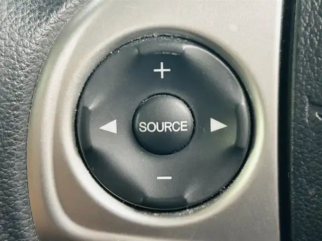 ホンダ Ｎ ＢＯＸ G Lパッケージ 岡山県 2016(平28)年 7.7万km プレミアムアイボリーP (株)IDOMが運営する【じしゃロン岡山店】の自社ローン専用車両です。こちらは現金またはオートローンご利用時の価格です。 自社ローンご希望の方は別途その旨お申し付け下さい/＊プッシュスタート/＊ETC/＊バックカメラ/＊ドライブレコーダー/＊片側パワースライドドア/＊アイドリングストップ/＊ワンセグテレビ/＊スマートキー/＊スペアキー