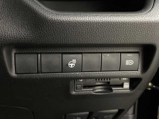 トヨタ ＲＡＶ４ アドベンチャー オフロードPKG 新潟県 2022(令4)年 2.7万km アティチュードブラックマイカ 4WD/トヨタセーフティセンス/AW付スタッドレスタイヤ積込/純正ナビ/Bluetooth/フルセグTV/バックカメラ/レーダークルーズコントロール/LEDオートライト/レザーシート/パワーシート/シートヒーター/シートベンチレーション/純正18インチアルミホイール/ルーフレール/ステアリングリモコン/ブラインドスポットモニター/前後ドラレコ/ステアリングヒーター/電格ミラー/ウィンカーミラー/ワンオーナー/スマートキー/ビルトインETC2.0