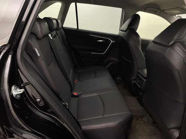 トヨタ ＲＡＶ４ アドベンチャー オフロードPKG 新潟県 2022(令4)年 2.7万km アティチュードブラックマイカ 4WD/トヨタセーフティセンス/AW付スタッドレスタイヤ積込/純正ナビ/Bluetooth/フルセグTV/バックカメラ/レーダークルーズコントロール/LEDオートライト/レザーシート/パワーシート/シートヒーター/シートベンチレーション/純正18インチアルミホイール/ルーフレール/ステアリングリモコン/ブラインドスポットモニター/前後ドラレコ/ステアリングヒーター/電格ミラー/ウィンカーミラー/ワンオーナー/スマートキー/ビルトインETC2.0