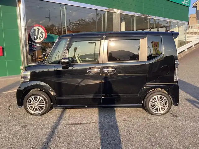 ホンダ Ｎ ＢＯＸ カスタム G Lパッケージ 奈良県 2015(平27)年 9.4万km スマートブラック 純正メモリーナビ(フルセグ・DVD・BT)/バックドア/片側パワースライドドア/プッシュスタート/スマートキー2個/ETC/純正14インチアルミ/フロアマット/ドアバイザー