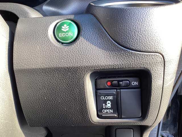 ホンダ Ｎ ＢＯＸ カスタム G Lパッケージ 大阪府 2015(平27)年 9.4万km スマートブラック ”(株)IDOMが運営する【じしゃロン堺店】の自社ローン対象車両になります。こちらは現金ご利用時の価格です。/自社ローンご希望の方は別途その旨お申付け下さい。/”