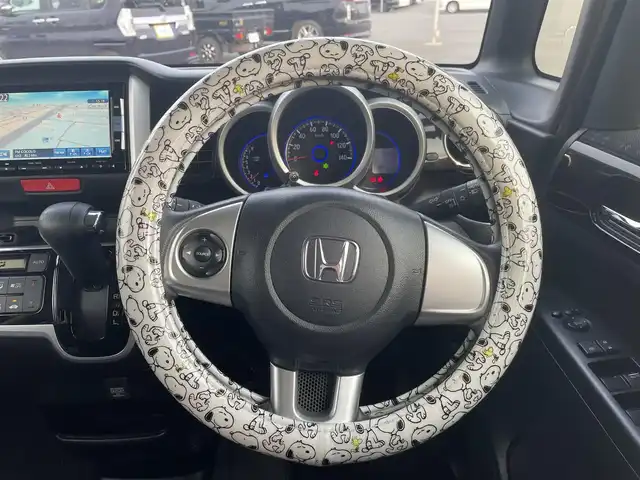 ホンダ Ｎ ＢＯＸ カスタム G Lパッケージ 大阪府 2015(平27)年 9.4万km スマートブラック ”(株)IDOMが運営する【じしゃロン堺店】の自社ローン対象車両になります。こちらは現金ご利用時の価格です。/自社ローンご希望の方は別途その旨お申付け下さい。/”