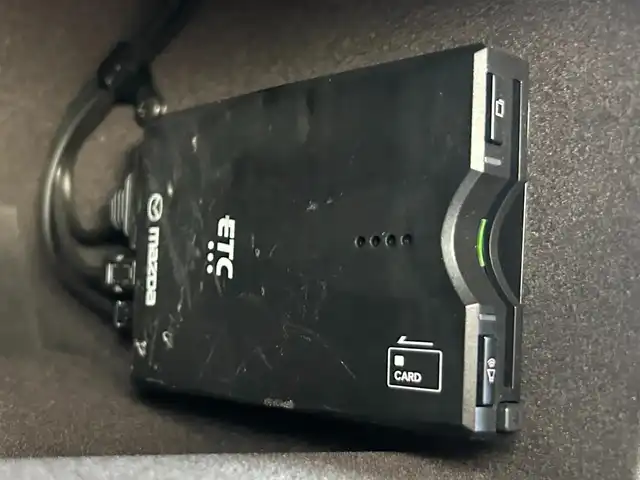 マツダ マツダ６ワゴン XD Lパッケージ 静岡県 2020(令2)年 6.6万km ソウルレッドクリスタルM アイ・アクティブセンス/・デュアルセンサーブレーキサポート/・車線逸脱警報機能/・誤発進抑制機能（前後)/・後退時ブレーキサポート/・先行車発進お知らせ機能/・ハイビームアシスト/・ふらつき警報/・標識認識機能/純正ナビ/BT/CD/DVD/全周囲カメラ/BOSEサウンド/全席シートヒーター/前席エアシート/ステアリングヒーター/LEDヘッドライト/オートライト/オートハイビーム/メモリーシート/パドルシフト/純正19AW