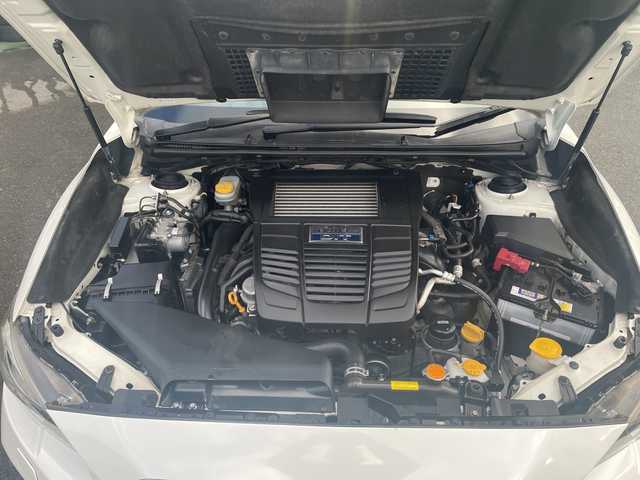 スバル レヴォーグ 1．6GT－S アイサイト 京都府 2015(平27)年 7.1万km クリスタルホワイトP 純正メモリナビ　Ｂｌｕｅｔｏｏｔｈオーディオ　フルセグ　ＤＶＤ再生　ＵＳＢ接続　サイドカメラ　レーダークルーズ　ブラインドスポットモニター　ＬＥＤヘッドライト　ビルトインＥＴＣ　スマートキー　禁煙車