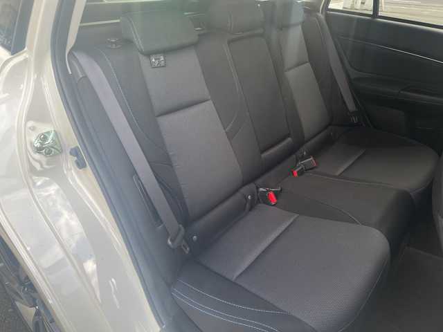 スバル レヴォーグ 1．6GT－S アイサイト 京都府 2015(平27)年 7.1万km クリスタルホワイトP 純正メモリナビ　Ｂｌｕｅｔｏｏｔｈオーディオ　フルセグ　ＤＶＤ再生　ＵＳＢ接続　サイドカメラ　レーダークルーズ　ブラインドスポットモニター　ＬＥＤヘッドライト　ビルトインＥＴＣ　スマートキー　禁煙車