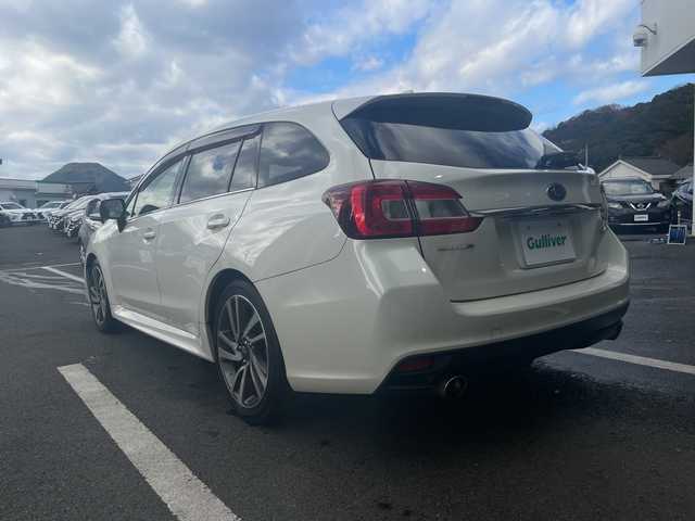 スバル レヴォーグ 1．6GT－S アイサイト 京都府 2015(平27)年 7.1万km クリスタルホワイトP 純正メモリナビ　Ｂｌｕｅｔｏｏｔｈオーディオ　フルセグ　ＤＶＤ再生　ＵＳＢ接続　サイドカメラ　レーダークルーズ　ブラインドスポットモニター　ＬＥＤヘッドライト　ビルトインＥＴＣ　スマートキー　禁煙車