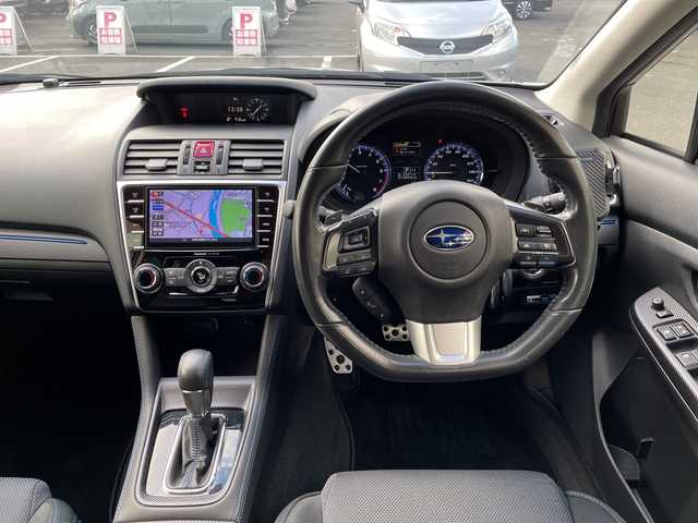 スバル レヴォーグ 1．6GT－S アイサイト 京都府 2015(平27)年 7.1万km クリスタルホワイトP 純正メモリナビ　Ｂｌｕｅｔｏｏｔｈオーディオ　フルセグ　ＤＶＤ再生　ＵＳＢ接続　サイドカメラ　レーダークルーズ　ブラインドスポットモニター　ＬＥＤヘッドライト　ビルトインＥＴＣ　スマートキー　禁煙車