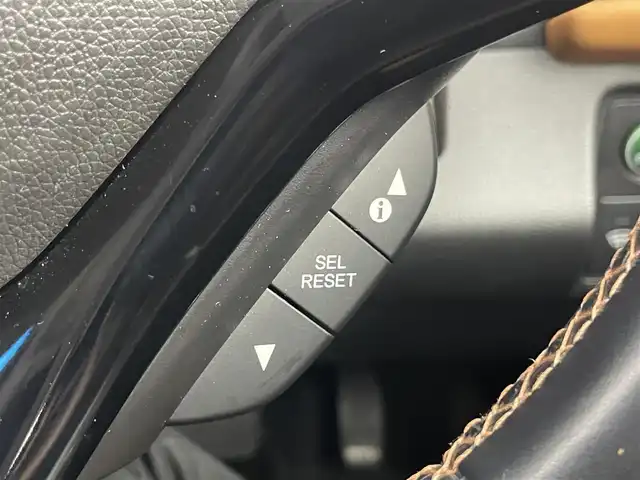 ホンダ ヴェゼル ハイブリッド Z ホンダセンシング 埼玉県 2018(平30)年 4万km プレミアムクリスタルレッドM 純正8型ナビ/AM/FM/CD/DVD/SD/MSV/USB//HDMI/BT/AppleCarPlay/バックカメラ/ホンダセンシング /レーダークルーズコントロール /ハーフレザーシート /シートヒーター /ステアリングスイッチ/パドルシフト/電子パーキングブレーキ/オートブレーキホールド/デュアルエアコン/ビルトインETC/社外前後ドラレコ/サイドカーテンエアバッグ