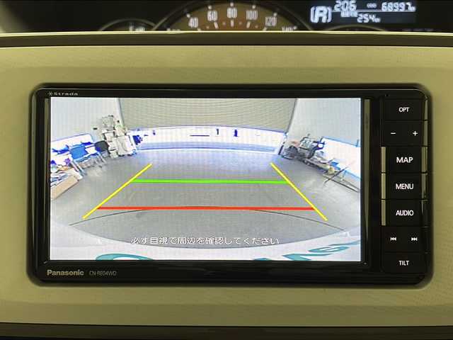 ダイハツ ムーヴ キャンバス G メイクアップ SA Ⅲ 宮崎県 2018(平30)年 6.9万km パールホワイトⅢ/ナチュラルベージュマイカメタリック 2トーン 禁煙車/衝突被害軽減ブレーキ/社外ナビTV/（ストラーダ/CN-RE04WD/CD/DVD/Bluetooth/フルセグTV)/社外バックカメラ/社外ETC/純正LEDオートライト/純正LEDフォグ/純正セキュリティアラーム/純正フロアマット/両側電動スライドドア/オートマチックハイビーム/クリアランスソナー/アイドリングストップ/オートエアコン/スマートキー/プッシュエンジンスタート/新車時保証書/取扱い説明書