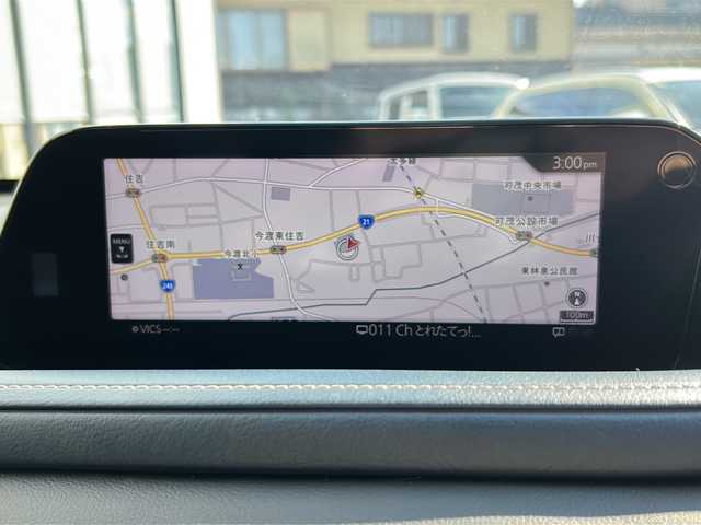 マツダ ＣＸ－３０ XD プロアクティブ 岐阜県 2022(令4)年 1.6万km スノーフレイクホワイトパールマイカ 登録時走行距離15638km/純正10.25型ナビ（DVD/CD/Blue tooth/USB入力端子/HDMI入力端子）/ヘッドアップディスプレイ/フルセグTV/全方位カメラ/ビルトインETC/衝突被害軽減システム/電子制御制動力配分システム（EBD）/ブレーキアシスト/エマージェンシー・シグナル・システム/スマート・ブレーキ・サポート（SBS）/車線逸脱警報システム/AT誤発進抑制制御/ブラインドスポットモニター/コーナーセンサー前後/レーダークルーズコントロール/ドライブレコーダー前方/レーンキープアシスト/LEDヘッドライト/フォグランプ/オートライト/横滑り防止装置/盗難防止装置/SRSエアバッグシステム運転席・助手席+サイド/布系シート/フルフラットシート/純正フロアマット/電動リアゲート/ステアリングスイッチ/パドルシフト/オートエアコン/オートワイパー/オートホールド/純正18アルミホイール/純正アンダーエアロ/プッシュスタート/スマートキー/スペアキー1本/禁煙車